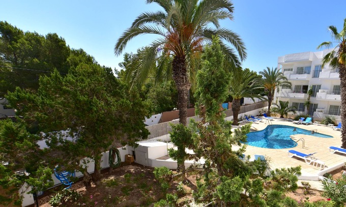 Es Pujols Apartment | Costamar 15: Large apartment near the mother with swimming pool