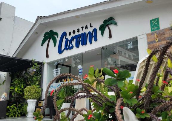 Urbanizacion Eliana Hotel | Costana - Hostal