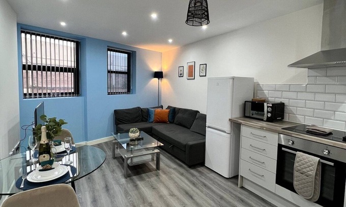 Offerton Apartment | Cosy 1 bed in Stockport centre