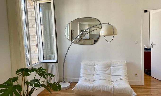 Belleville Apartment | Cosy and Bright apartment in Paris