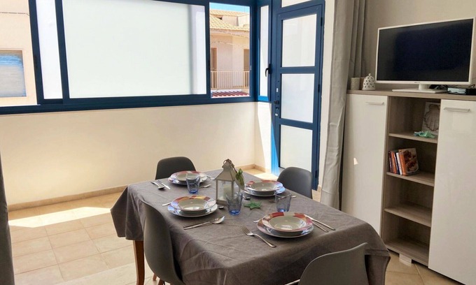 Sicily South Coast Apartment | Cosy apartment for 4 guests with A/C, WIFI, TV and pets allowed