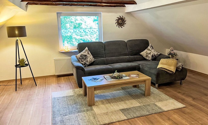 Ihlow Apartment | Cosy apartment for 2 guests with WIFI, TV and terrace