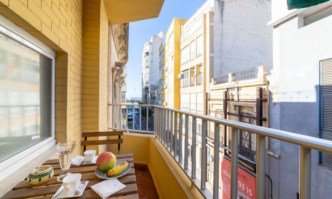 El Toyo Apartment | Cosy apartment for 4 guests with A/C, WIFI, TV and balcony