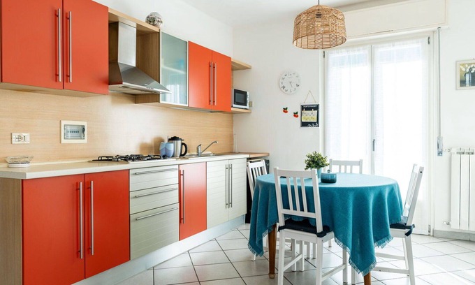 Arma di Taggia Apartment | Cosy apartment for 4 people with WIFI and balcony