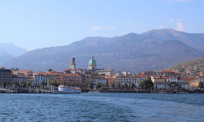 Pallanza Apartment | Cosy apartment for 5 guests with WIFI, TV and balcony