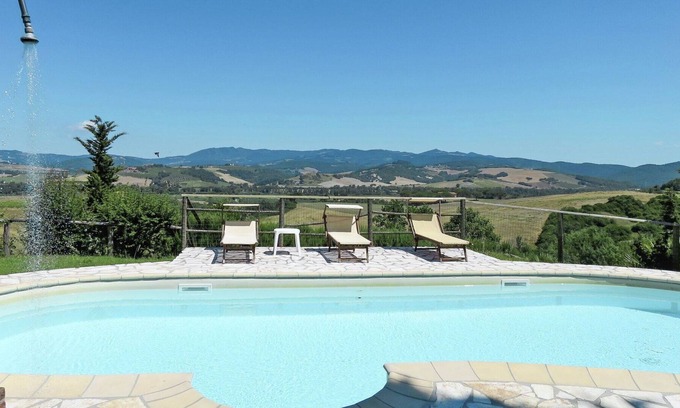 Montecatini Val di Cecina Apartment | Cosy apartment for 4 people with WIFI, pool, patio, pets allowed and parking