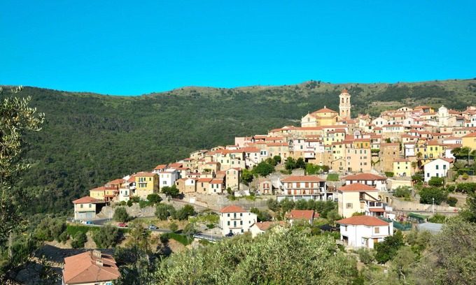 Boscomare Apartment | Cosy apartment for 8 guests with WIFI, TV, terrace and panoramic view