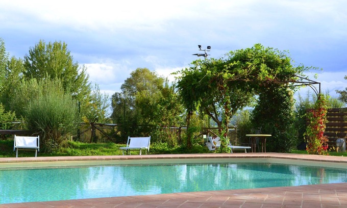 Monteleone d'Orvieto Apartment | Cosy apartment for 6 people with pool, WIFI, TV and terrace