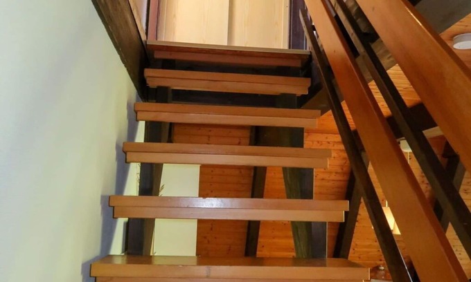 Machtlos House | Cosy apartment in villa for 5 guests with pool, TV, terrace and pets allowed