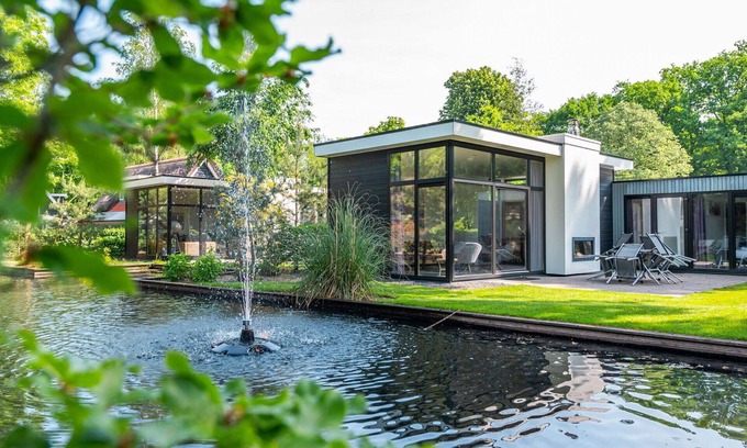 Noordoostelijk van Schaarsbergen House | Cosy apartment in villa for 6 people with pool, WIFI, TV and terrace