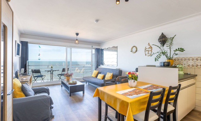 Middelkerke Apartment | Cosy apartment with family