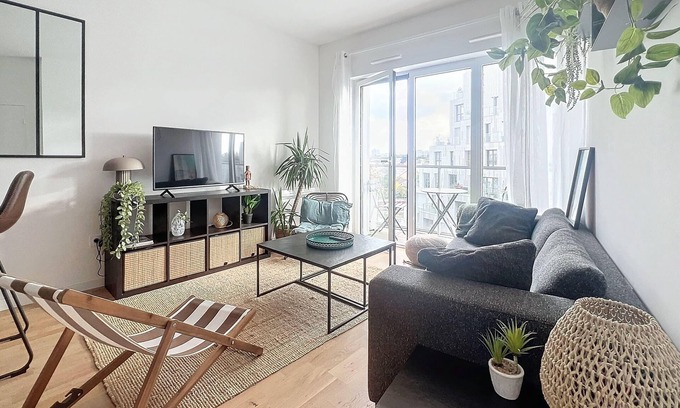 Moulin du Comte Apartment | Cosy apartment with balcony in the heart of Rennes