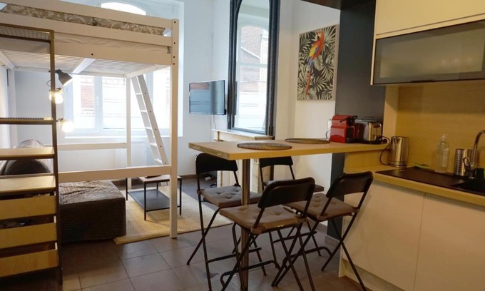 La Madeleine Apartment | Cosy Appartement proche Gares #1