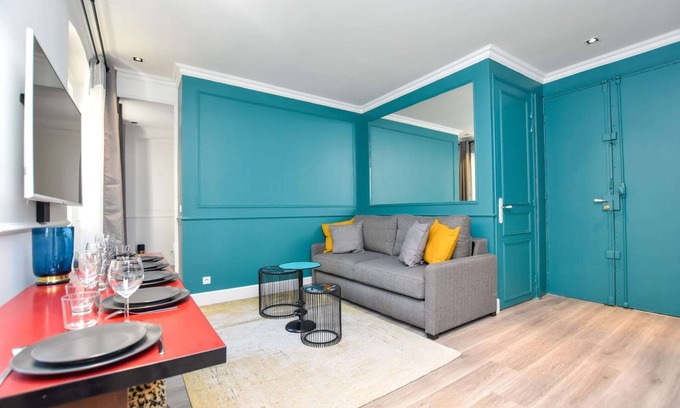 Quartier du Faubourg-Montmartre Apartment | Cosy appt - Grands boulevards/Musée Grévin