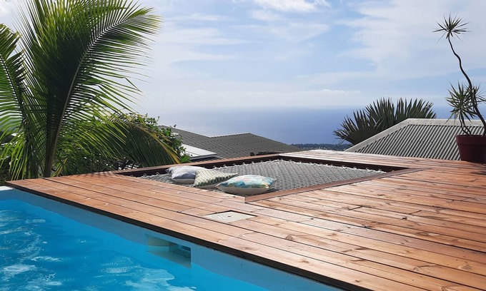Bois de Nefles House | Cosy bungalow with pool overlooking the ocean ☀️🌴