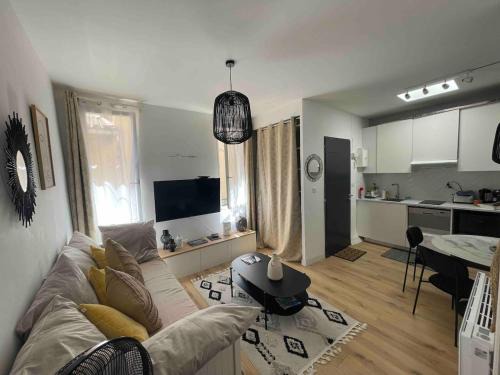 La Ciotat Apartment | Cosy cottage by Alice Bord 2 mer