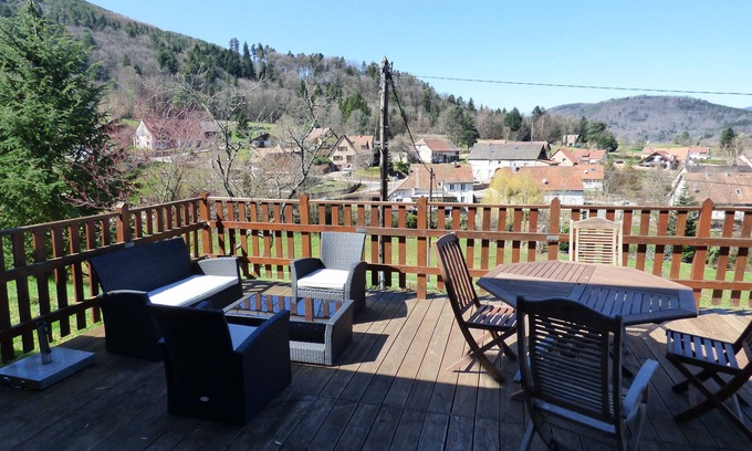 Neuve-Eglise House | Cosy country cottage with mountain views, Wi-Fi, log burner, workspace, pets