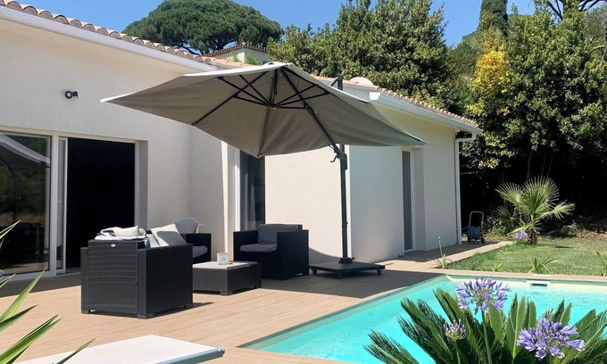 Saint-Jacques House | Cosy family villa, quiet location with private heated pool, near Cannes.