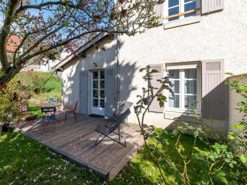 Saint-Galmier House | Cosy gîte avec terrasse et jardin à Saint-Galmier - FR-1-496-293