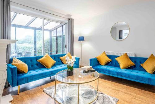 Newcastle-Under-Lyme House | Cosy Home in Stoke on Trent