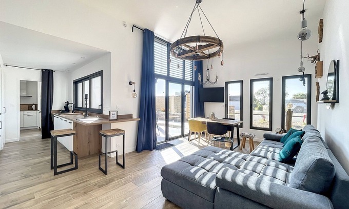 Donville-les-Bains House | Cosy house 3 minutes from the beach