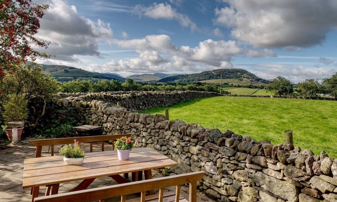 Penruddock Cottage | Cosy luxurious 18th century stone built character cottage with stunning views