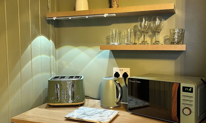 Cardross Apartment | Cosy Private One Bedroom Apartment