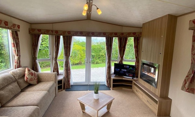 Kendal House | Cosy Rydal Static Caravan