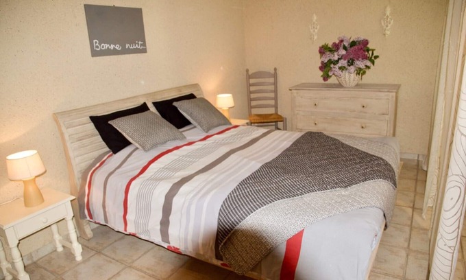 Monflanquin House | Cottage 4 - "Le Vigne" (Air-conditioned cottage)