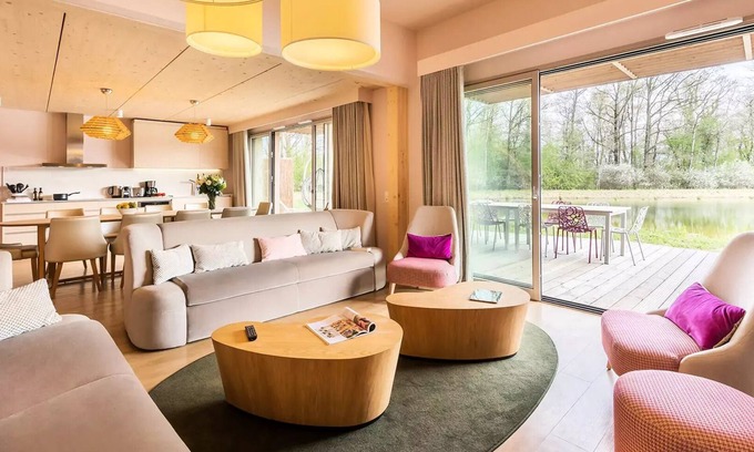 Bailly-Romainvilliers House | Cottage 6 Rooms 10 People VIP