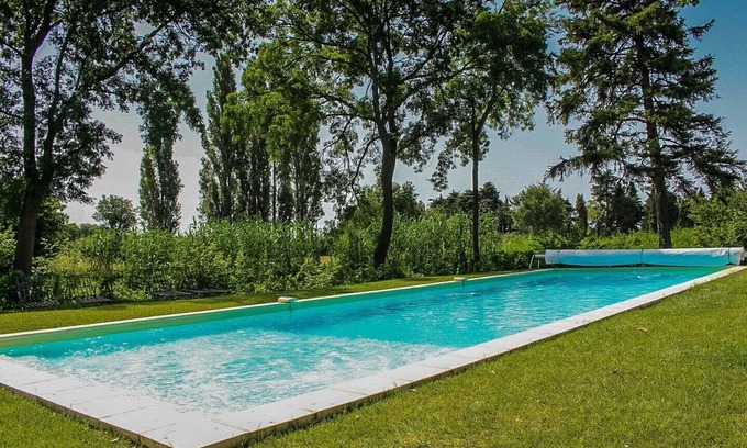 Colonzelle Cottage | Cottage 'Billard' with Shared Pool, Shared Terrace and Wi-Fi