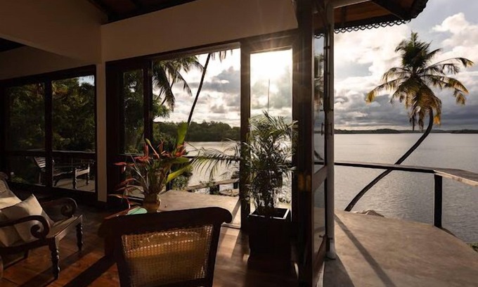 Kathaluwa Villa | Cottage by the Lake (5 mins from the beach)