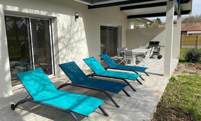 Grayan-Et-L'Hopital Cottage | Cottage Chaleureux Proche de L'océan