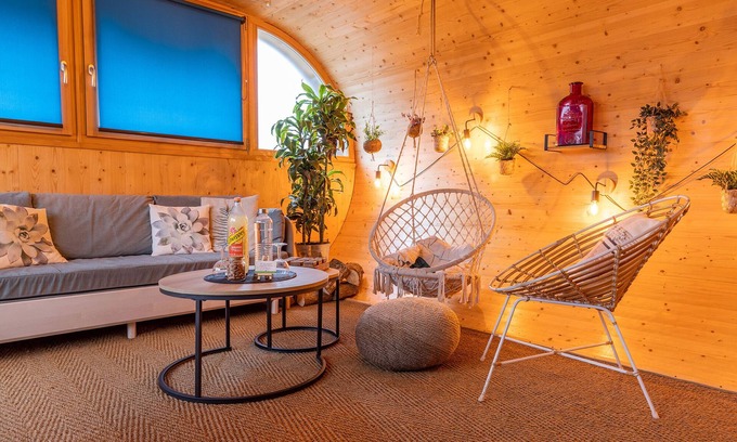 Sainte-Croix-aux-Mines Cottage | Cottage-Private Bathroom-Little Coccinelle 4p