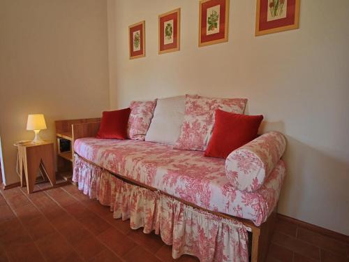 Montelabbate House | Cottage in Montelabbate with Pool, Garden, BBQ, Parking