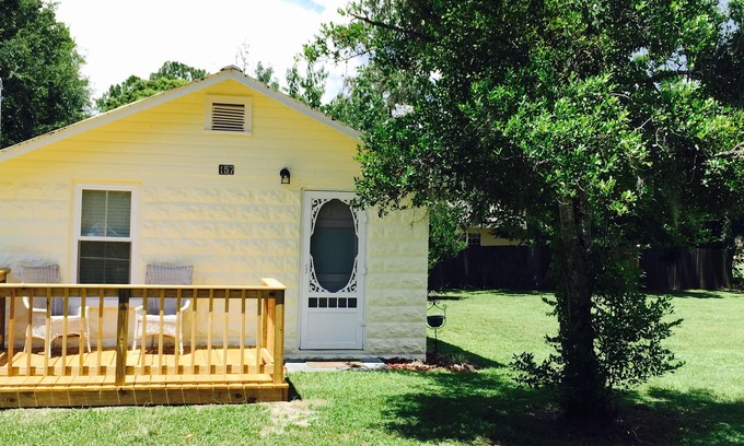 Mount Dora Cottage | Cottage In Mount Dora