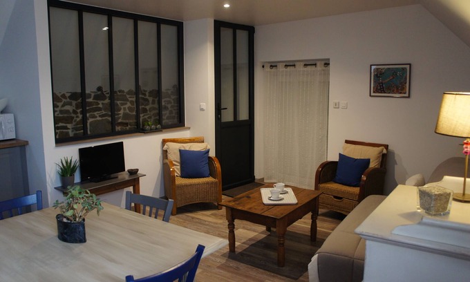 La Fresnais Apartment | Cottage in the Bay of Mont Saint Michel, near Cancale, Saint Malo and Dinan.