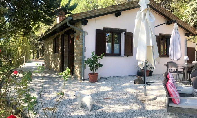 Monteluiano Cottage | Cottage Le Rose - Agriturismo La Panoramica Gubbio - Maison de Charme