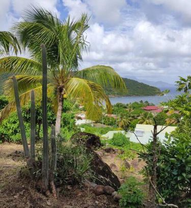 Grand Anse Apartment | Cottage Les 3 Rochers - SEC PATE Coté jardin