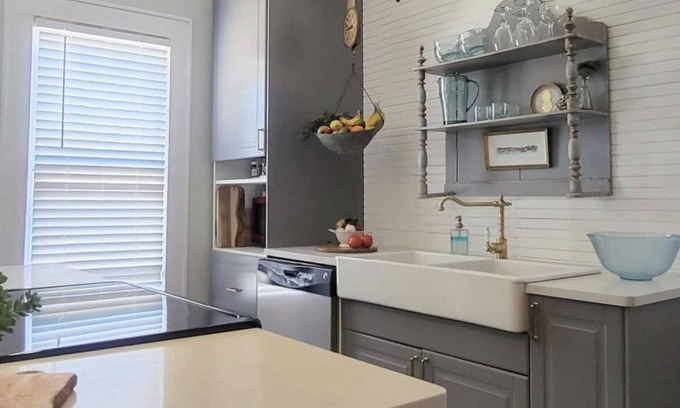 Largo Cottage | 🏡Cottage near Clearwater & Belleair Beaches🏖🌴☀️