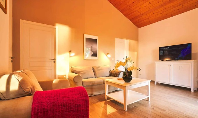 Parentis-en-Born House | Cottage Premium 2 Bedrooms 4 People with garden