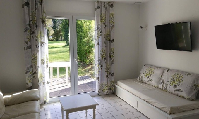 Ploemel Cottage | Cottage quietly located 500 meters from Golf Saint Laurent (18 holes)