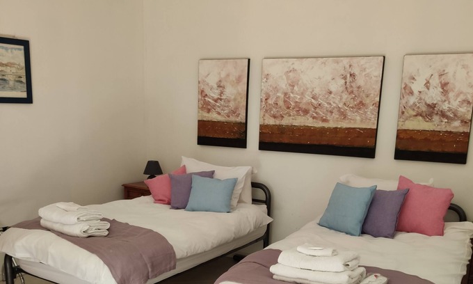 Augignac House | Cottage set in grounds of 25 acres with lake