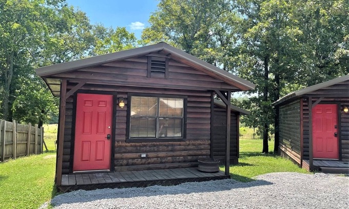 Hochatown Cabin | Cougar Run 6 in Broken Bow, OK