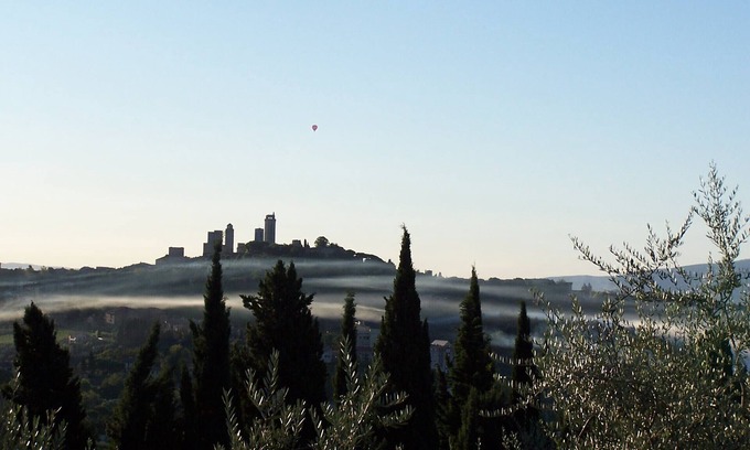 San Gimignano House | Country cottage with view - Le Rondini apt