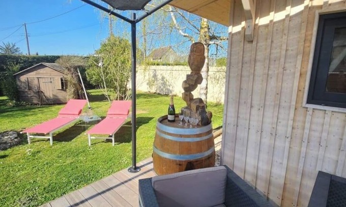 Collonges-les-Premieres Ski Chalet | Country cottage near Dijon