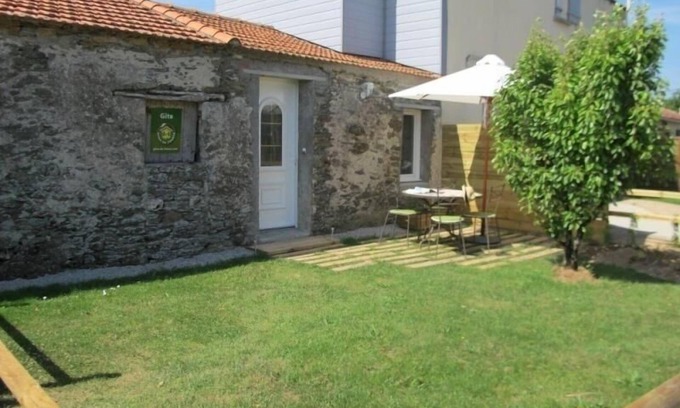 Pornic Cottage | Countryside Retreat: Cozy 1BR + Loft, Near Pornic, 5km from Sea, Private Garden