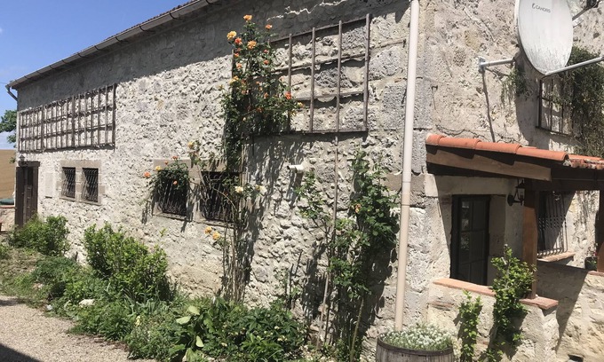 Perville House | Country Gite