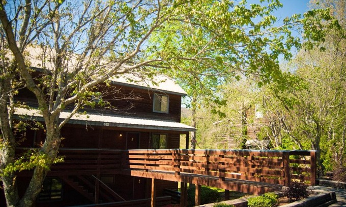 Cleveland Apartment | Country Hideaway at Mountain Lakes Resort