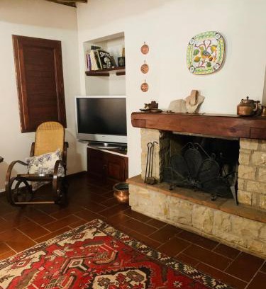Fratta Apartment | Country Home Marsciano
